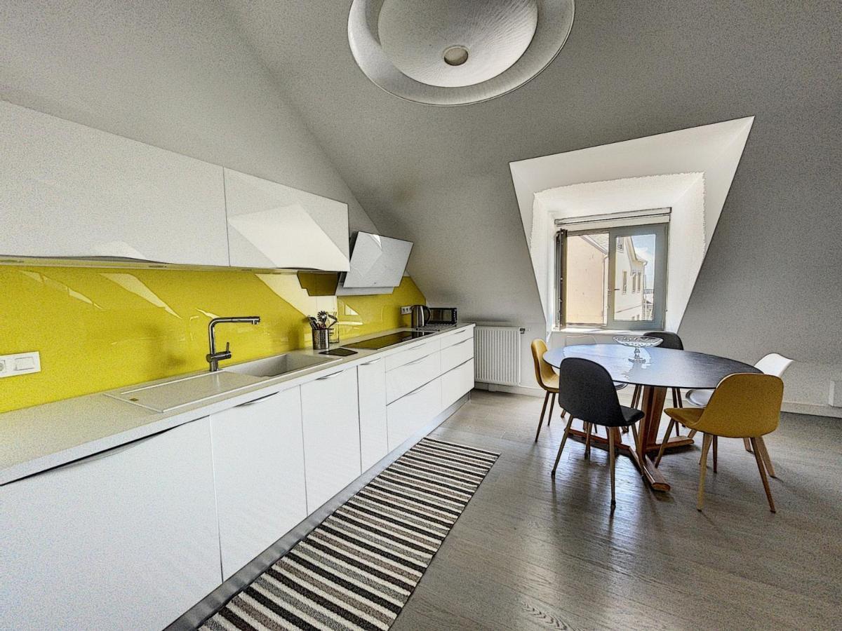 Duplex De Standing En Centre-Ville Avec Parking, Proche Port Et Plage - Fr-1-361-377 กรองวิลล์ ภายนอก รูปภาพ